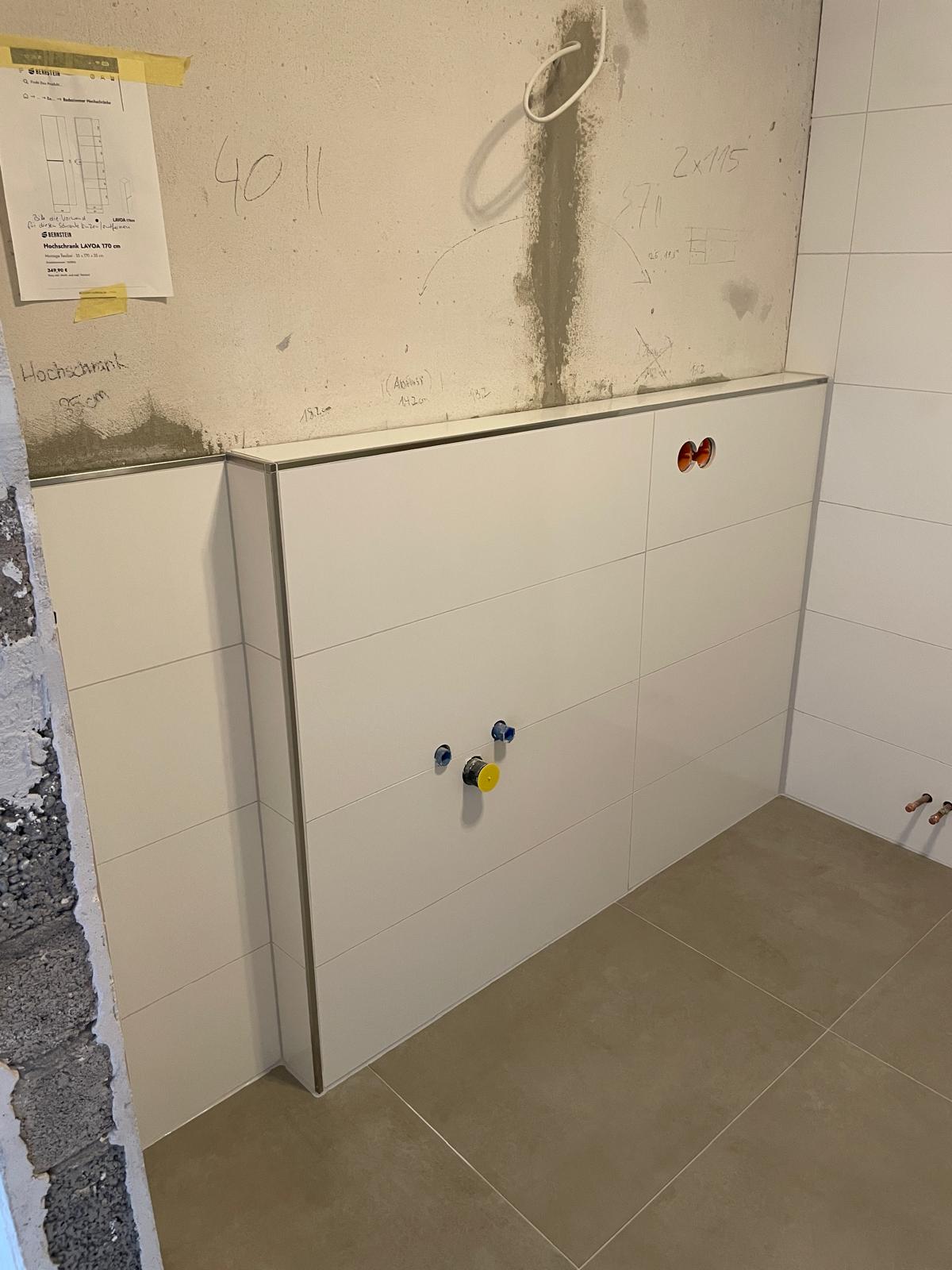 Abdichtungs- und Fliesenarbeiten im Badezimmer